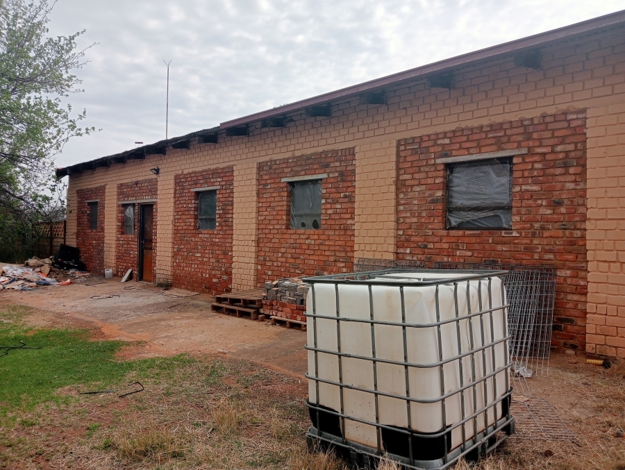 Commercial Property for Sale in Stilfontein North West